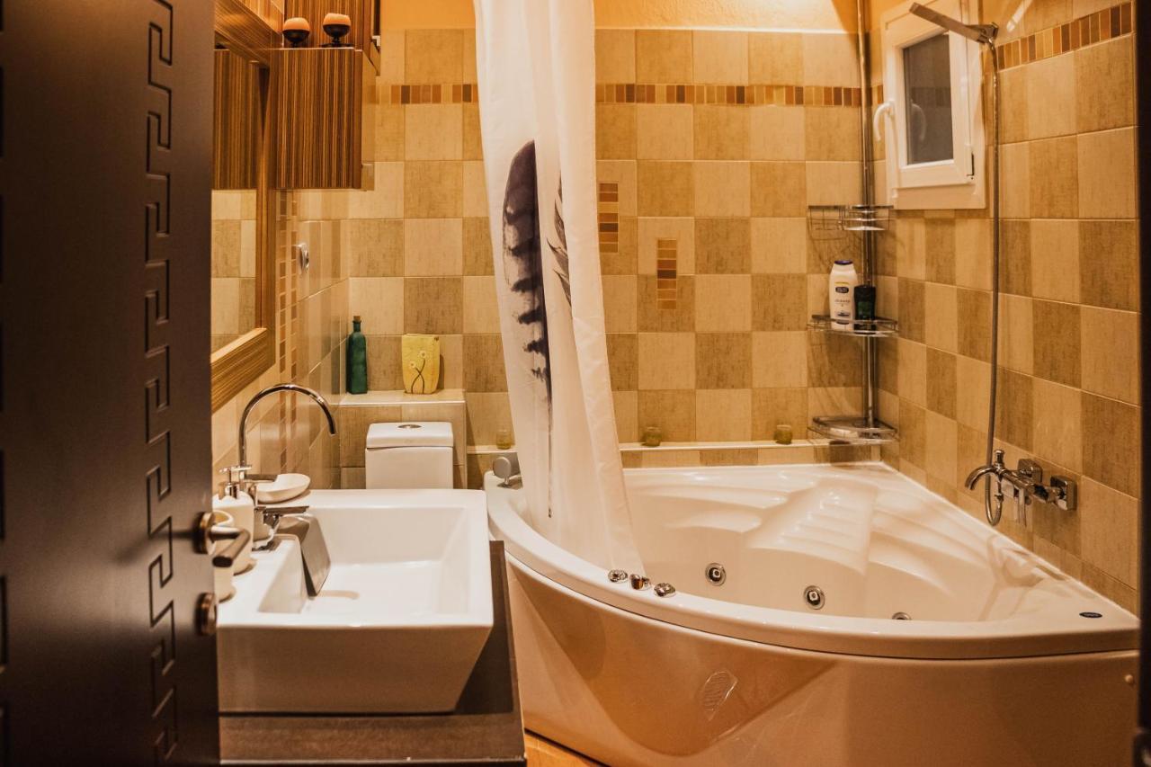 Bojana' S Luxury House Apartamento Larissa Exterior foto