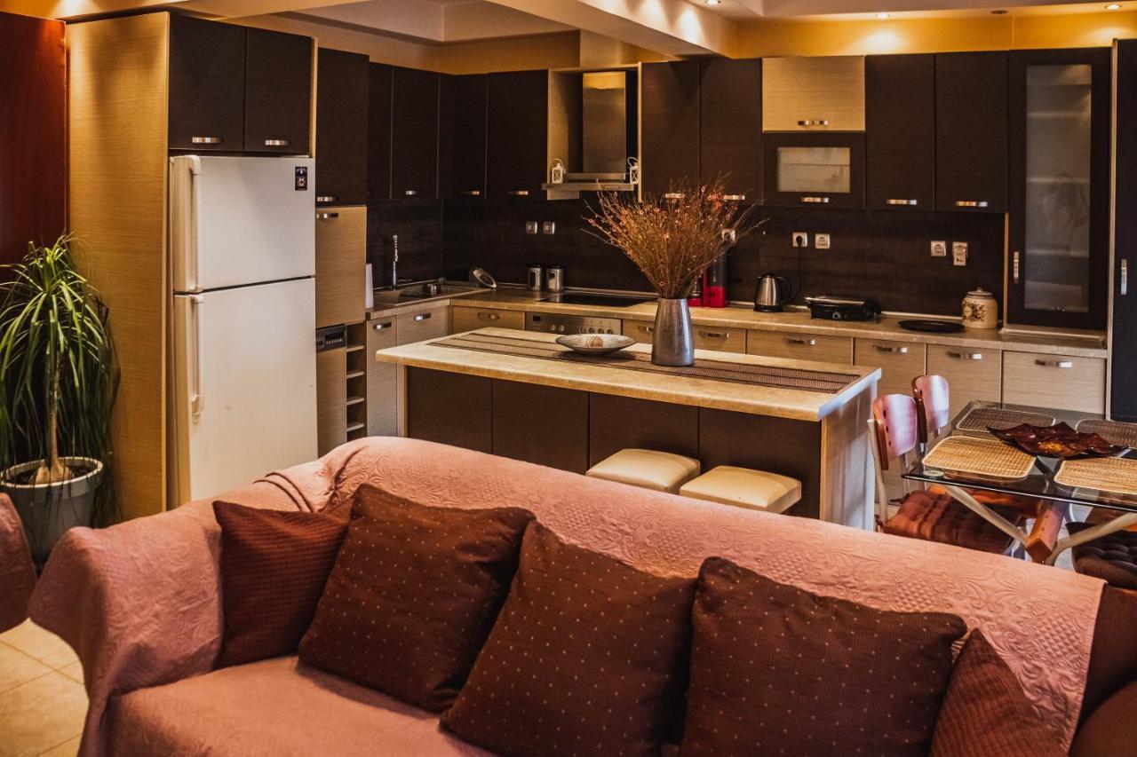 Bojana' S Luxury House Apartamento Larissa Exterior foto